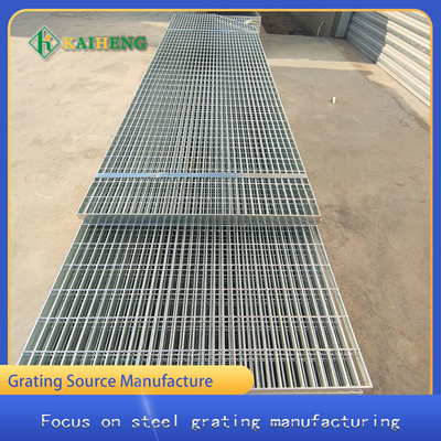 OEM Galvanized Metal Grid Kisi Baja Ringan Untuk Ereksi Panggung