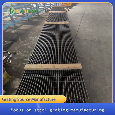 8m Panjang Span Toothed Steel Grating Proses Pengelasan Press Disesuaikan