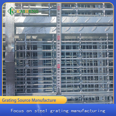 Grid Logam Galvanis Dingin Untuk Rak Warna Perak