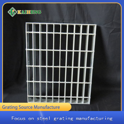 Hot Dip Galvanized Steel Grating Q235 Grid Plate Untuk Platform Struktur Baja Pabrik Kimia