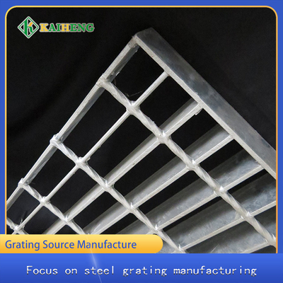 Hot Dip Galvanized Steel Grating Q235 Grid Plate Untuk Platform Struktur Baja Pabrik Kimia
