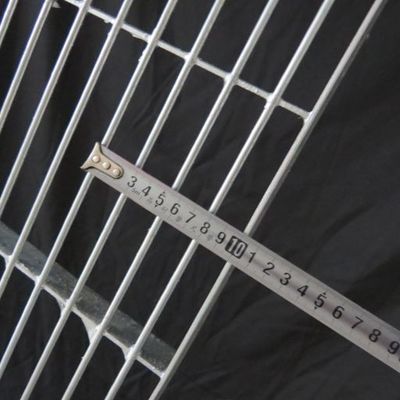 Q235 T4 Steel Grate Stair Tapak Hot Dip Galvanizing