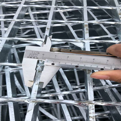 Carbon Steel Q235 Zinc Metal Grid Flooring, HDP Galvanized Heavy Duty Steel Grate