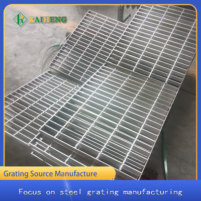 Safety Welded Mesh Fencing Roof Fall Protection Railing Untuk Tangga Tangga Balkon