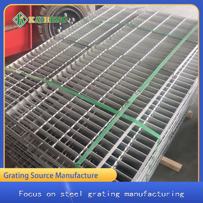 Safety Welded Mesh Fencing Roof Fall Protection Railing Untuk Tangga Tangga Balkon