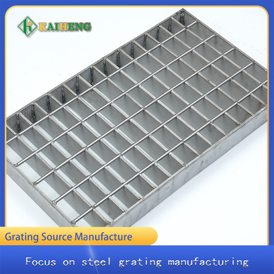 Produsen Plat Kotak Stainless Steel Penjualan Langsung 304 Outlet Plat Stainless Steel Grid