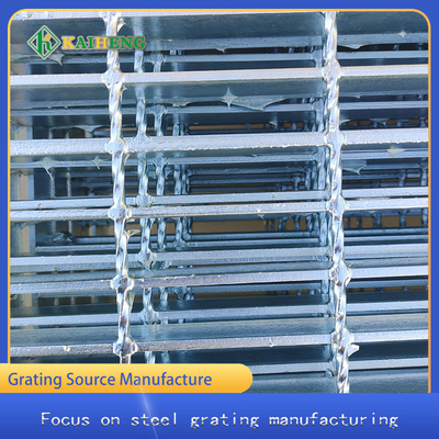 Pelat kisi baja galvanis Hot Dip industri 30mmx50mm