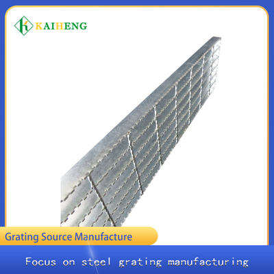 Silver White Anti Slip Bergerigi Grating Ladder Metal Walkway Mesh