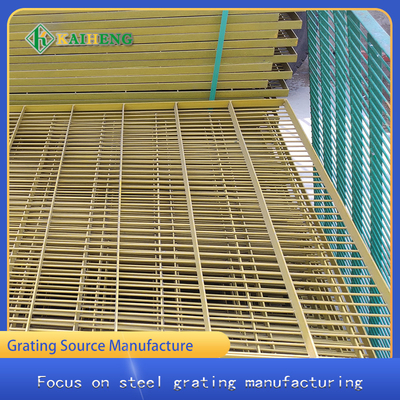 Plastik Mencelupkan Logam Kuning Grill Grate Carbon Steel Grating Untuk Pagar Rumah Ayam