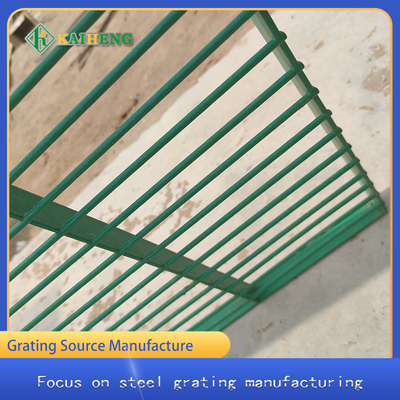 Green Wire Grate Fencing Grid Catwalk Metal Grating Untuk Plastik Celup 1mx2m