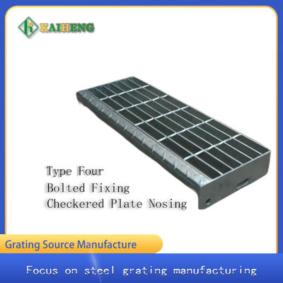 T4 Checkered Platenosing Steel Grate Stair Tapak Bearing Bars Pada 40mm Pitch