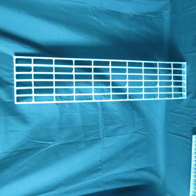 Non Slip Steel Grate Stair Treads Ladder Step Plate