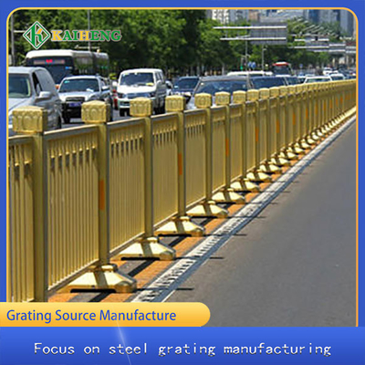 Galvanized Protective Traffic Guardrail Plastik Disemprot Baja Untuk Perkotaan