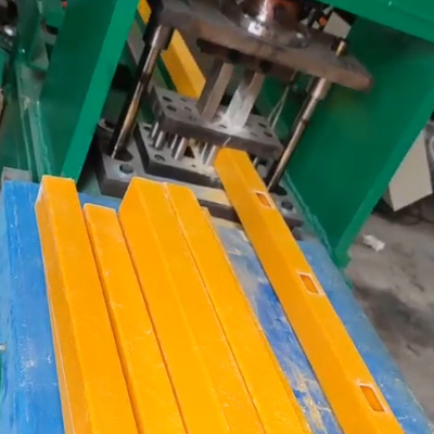 Insulated Welded Mesh Fencing FRP Guardrail Untuk Power Box Transformer